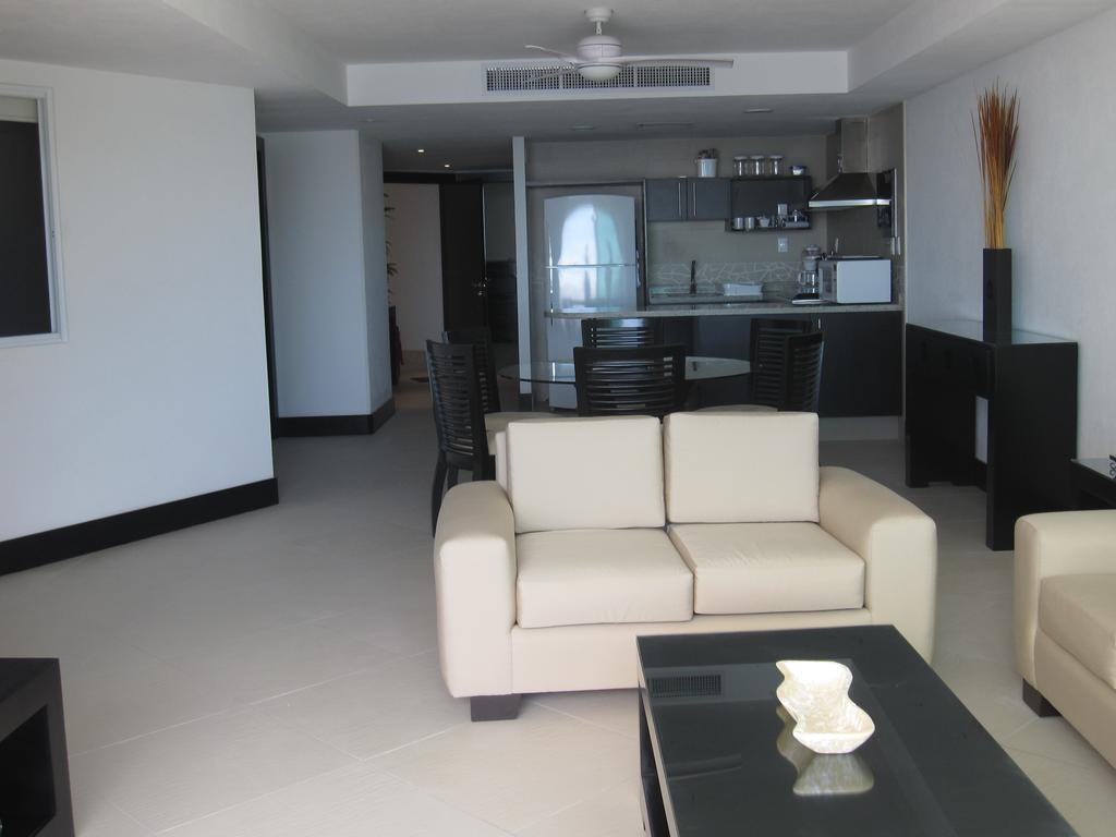 Bay View Grand Marina 1605 Sur Apartment Ixtapa  Bagian luar foto